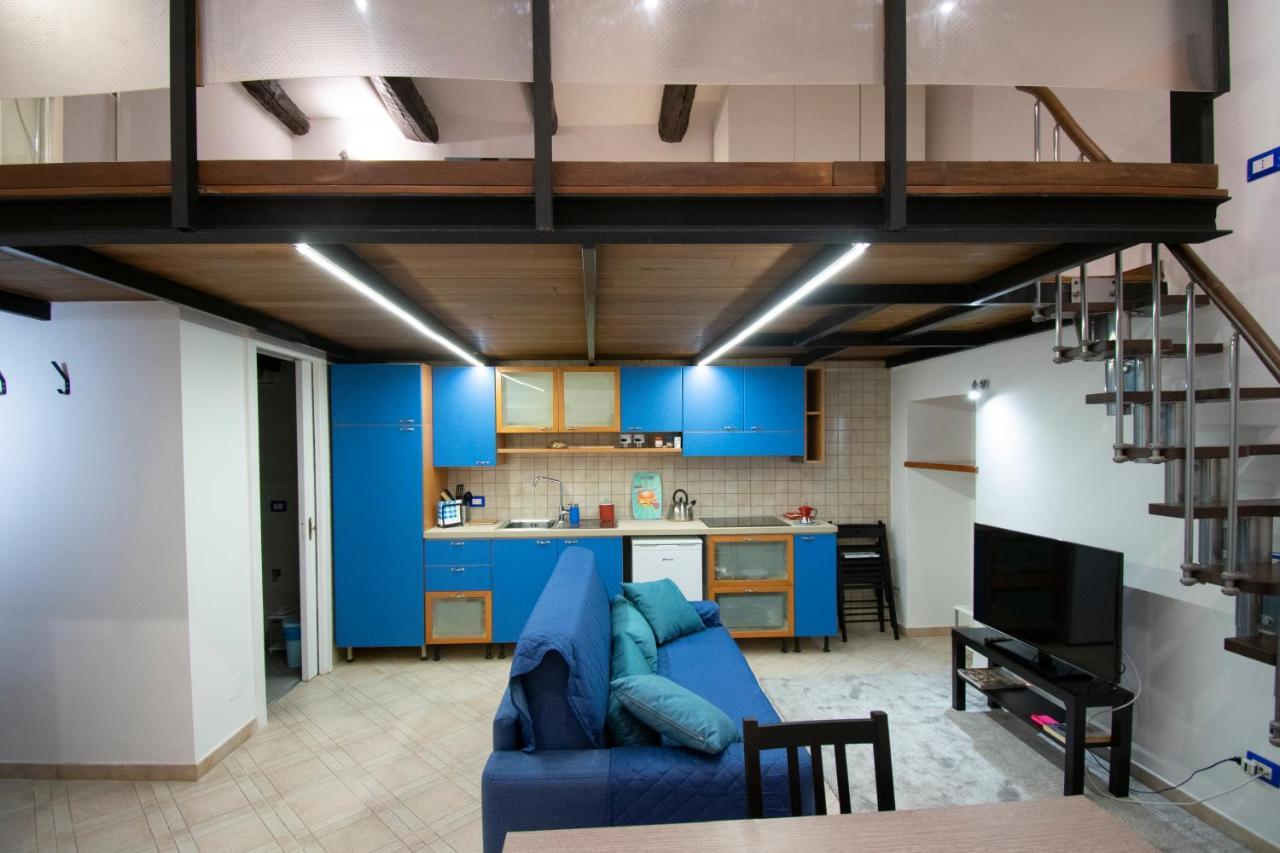 Tom Apartments Neapol Zewnętrze zdjęcie